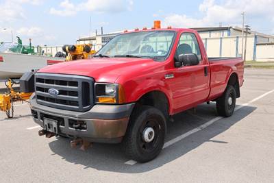 2006 Ford F-350 Truck