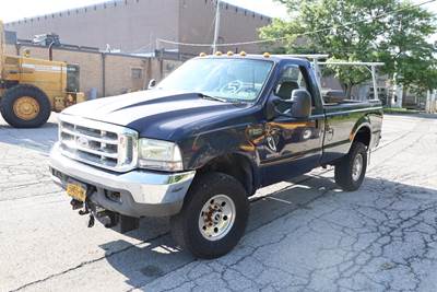 2004 Ford F-350 Truck