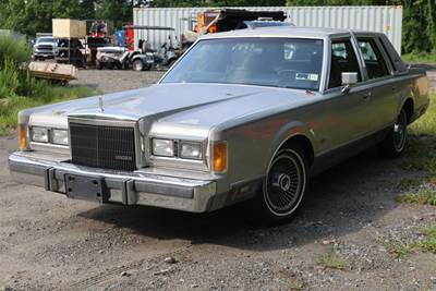 1989 Lincoln Town Car