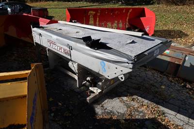 Boss forge 2.0 Long Bed V-Box Spreader