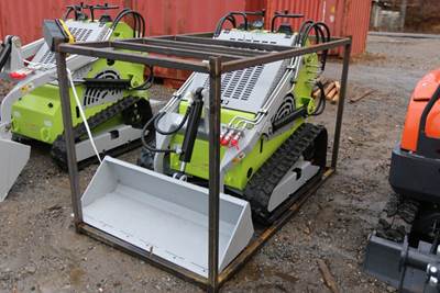 LAND HERO LDH-T460-CEM Track Skid Steer