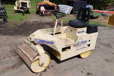 Stone Construction Smooth Drum Roller Compactor