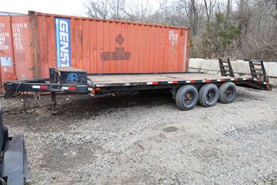2006 Cam Superline Trailer