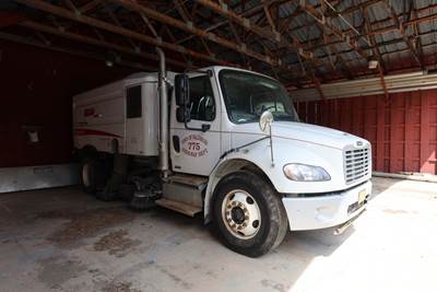 2011 Freightliner M2 106 Sweeper Truck