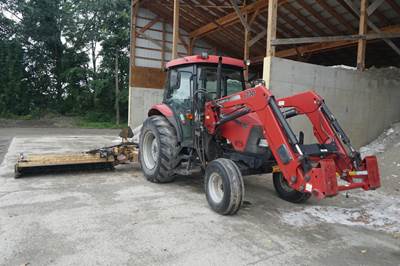 2010 Case FARMALL 95 Tractor