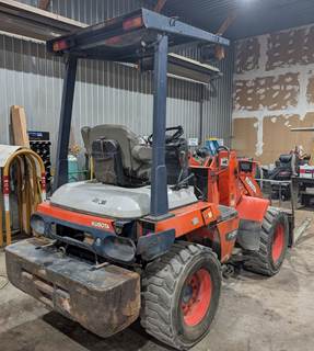 Kubota R420 Wheel Loader