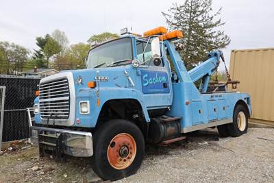 1992 Ford LN8000 Wrecker Tow Truck