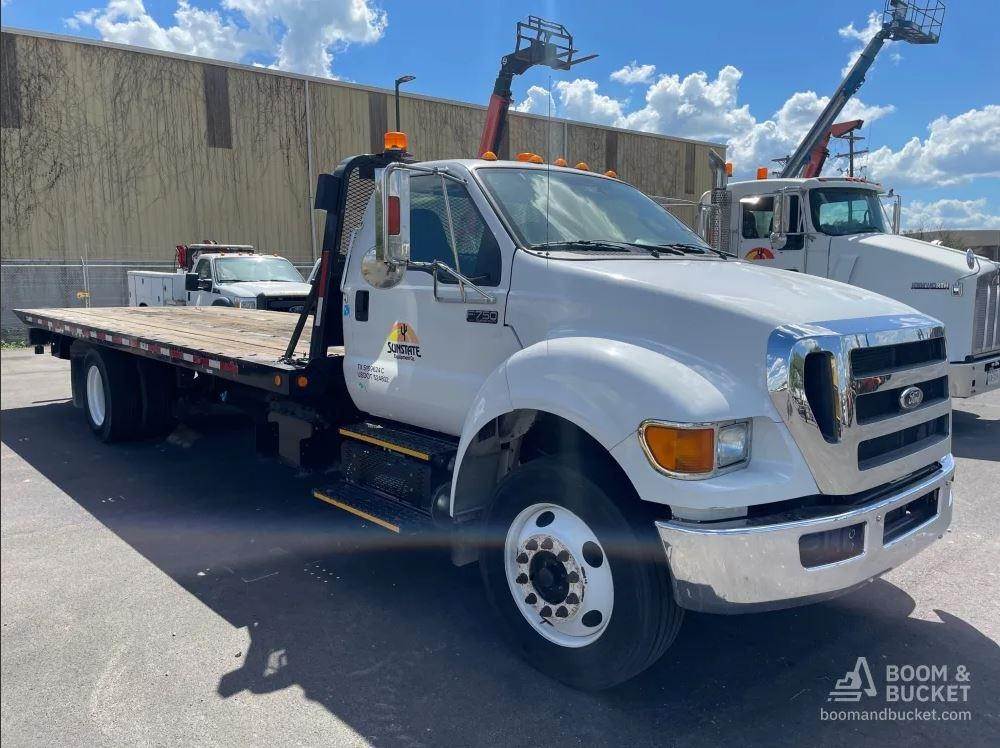 2015 Ford F750 XLT Flatbed Truck For Sale, 172,760 Miles Los Angeles