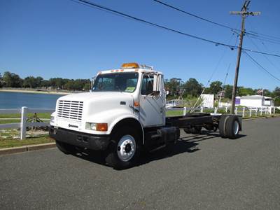International 4900 Single Axle Cab & Chassis Truck - DT 466, 6 Speed Manual