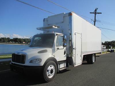 Freightliner M2 Box Truck - 240HP