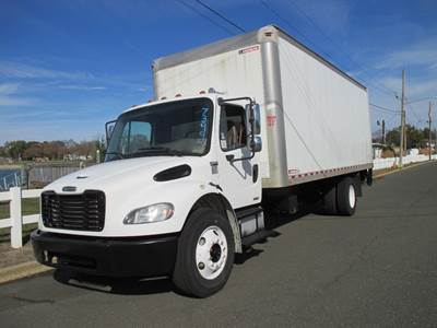 Freightliner M2 Box Truck - 220HP, Automatic