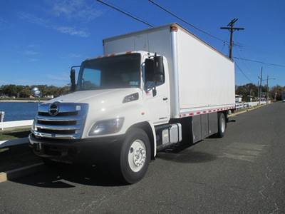 Hino 338 Box Truck - 260HP, Automatic