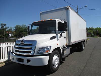 Hino 338 24 ft Box Truck - 260HP, Automatic