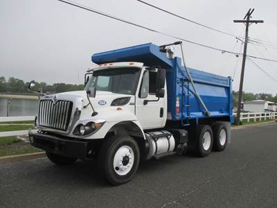 International 7400 Dump Truck - N9 SCR 315HP, Automatic