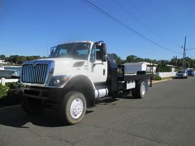International 7300 Flatbed Truck - 230HP, 6 Speed Manual
