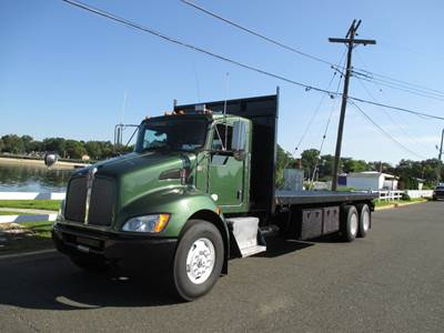 Kenworth T370 Tandem Axle 26 ft Flatbed Truck - 350HP, Automatic
