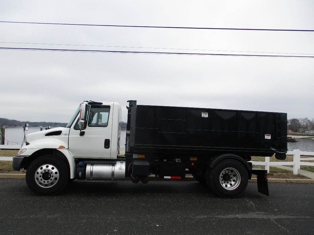2018 International 4300 Hooklift Truck 250HP For Sale, 215,484 Miles