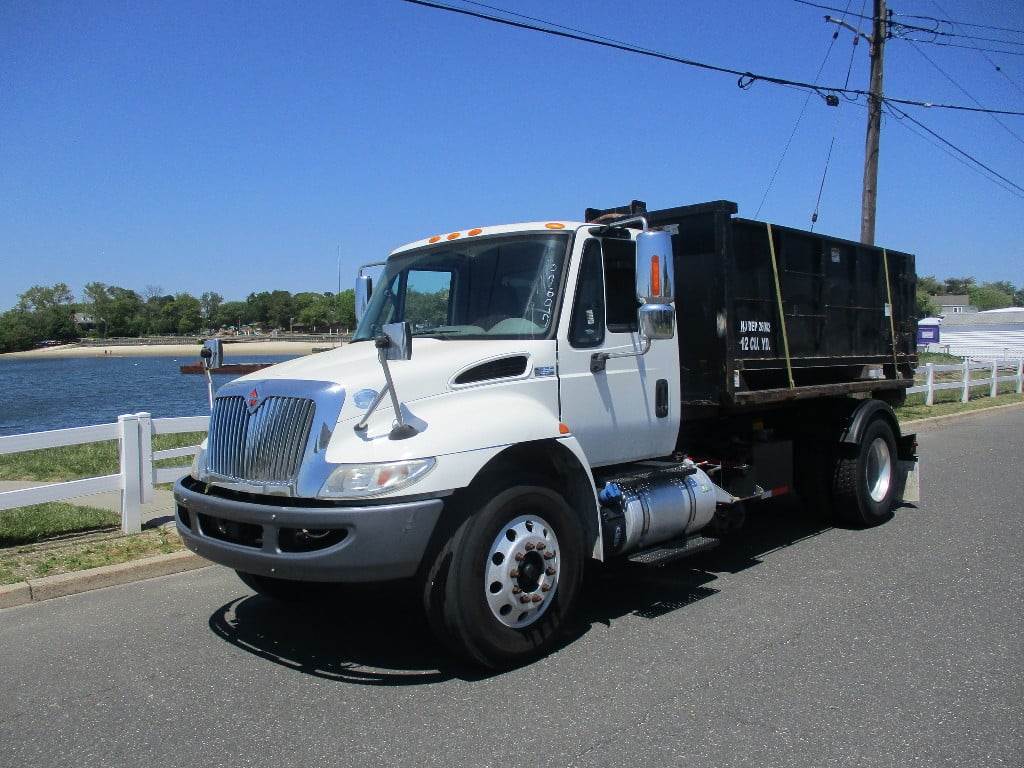 2018 International 4300 Hooklift Truck 250HP For Sale, 215,484 Miles