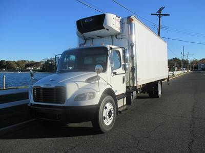 Freightliner M2 Refrigerated Truck - 240HP, Carrier