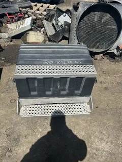 International LT625 Battery Box Cover