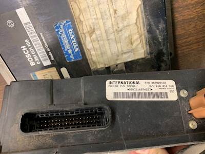 International 4900 Body Control Module
