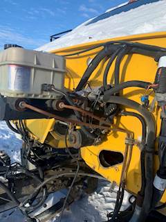 Chevrolet C6500 Brake Master Cylinder