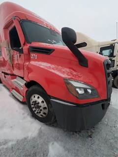 Freightliner Cascadia 126 Front Bumper