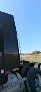 Freightliner Cab Fairing for a 1994 Freightliner CABOVER