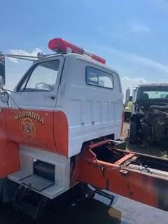 GMC TopKick C7000 Cab Assembly for a 1983 GMC C7000 Topkick