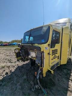 Kenworth T600 Cab Assembly