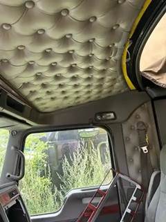 Kenworth T600 Cab Assembly