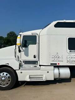 Kenworth T600 Cab Assembly