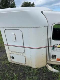 Kenworth T800 Cab Assembly