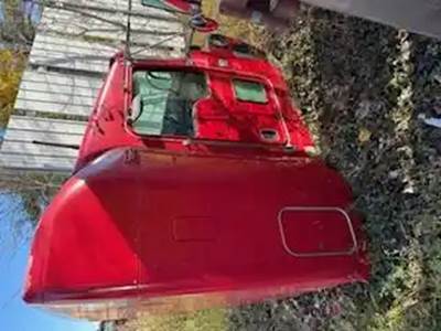 Kenworth T800 Cab Assembly
