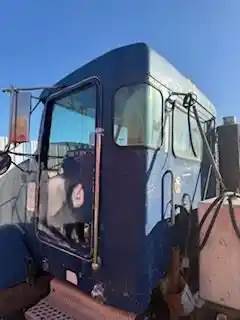 Kenworth T800 Cab Assembly