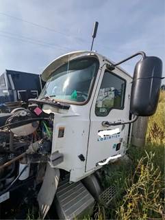 Mack CHN613 Cab Assembly