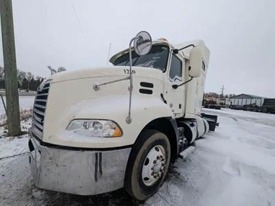 Mack Pinnacle CXU613 Cab Assembly for a 2012 Mack CXU613