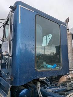 Peterbilt 377 Cab Assembly