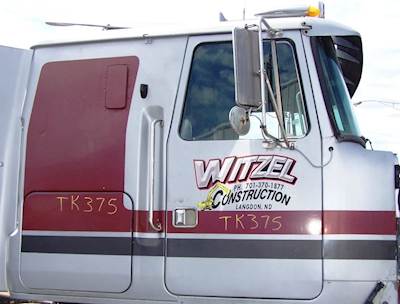 Volvo / WhiteGMC Cab Assembly for a 1985 White