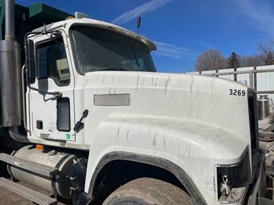 Mack CH600 Cooling Assembly