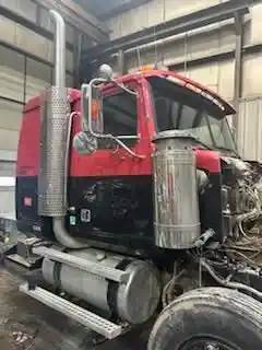 Western Star 4964SX Cooling Assembly