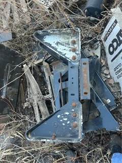 Kenworth W900 Crossmember