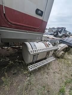 2012 Western Star 4900SA Cut Off 46,000 lbs Rear Airliner With lockers~$7500