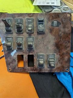 International 9200i Dashboard Assembly