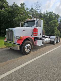 Peterbilt 367 Day Cab Truck - Cummins 485HP, 10 Speed Manual