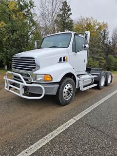 Sterling AT9500 Day Cab Truck - Detroit 435HP, 10 Speed Manual