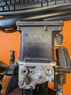 Ra0001407278 Oem Detroit Diesel Def Pump  Ces A055T282 Call For Pricing~