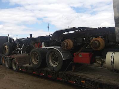 Eaton D46-170 Front Differential for a 2009 Peterbilt