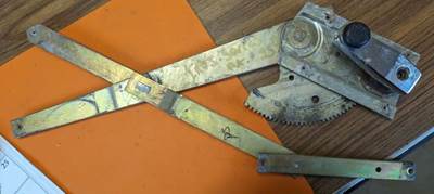 International S Series 1954 Door Window Regulator