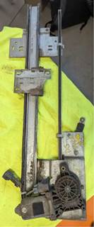 Mack CHN613 Door Window Regulator